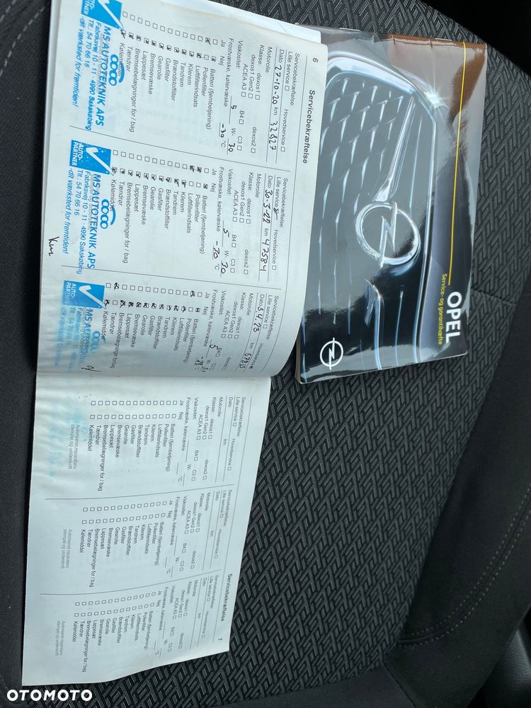 Opel Mokka 1.6 Essentia S&S - 31