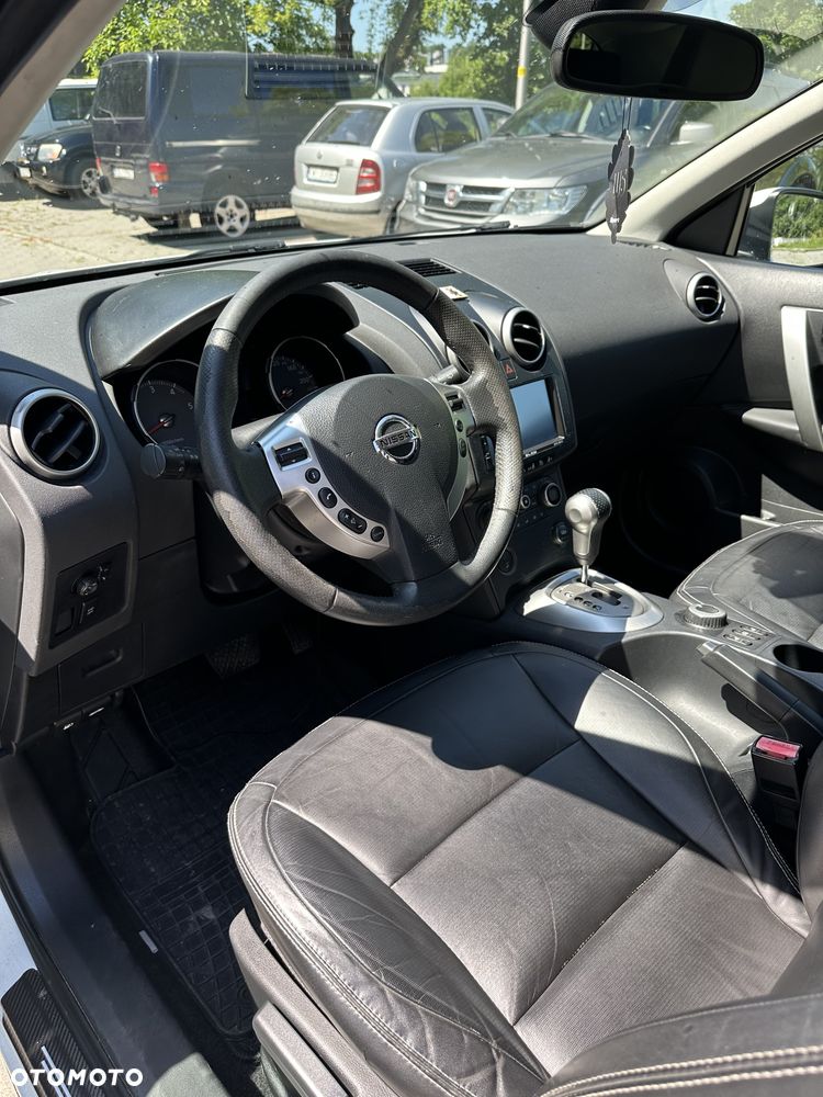 Nissan Qashqai 2.0 dCi 4x4 Tekna - 10