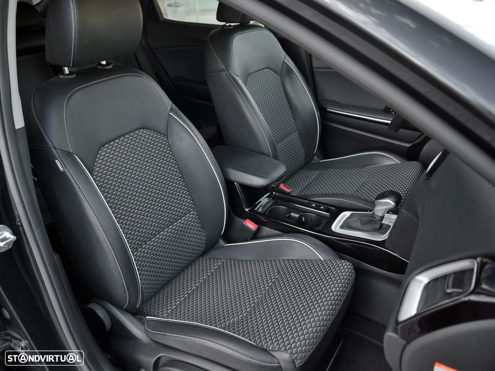 Kia XCeed 1.6 GDi PHEV Drive - 6