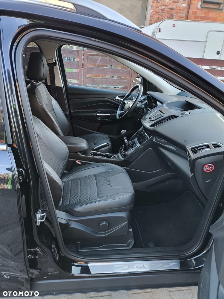 Ford Kuga 2.0 TDCi 2x4 SYNC - 13