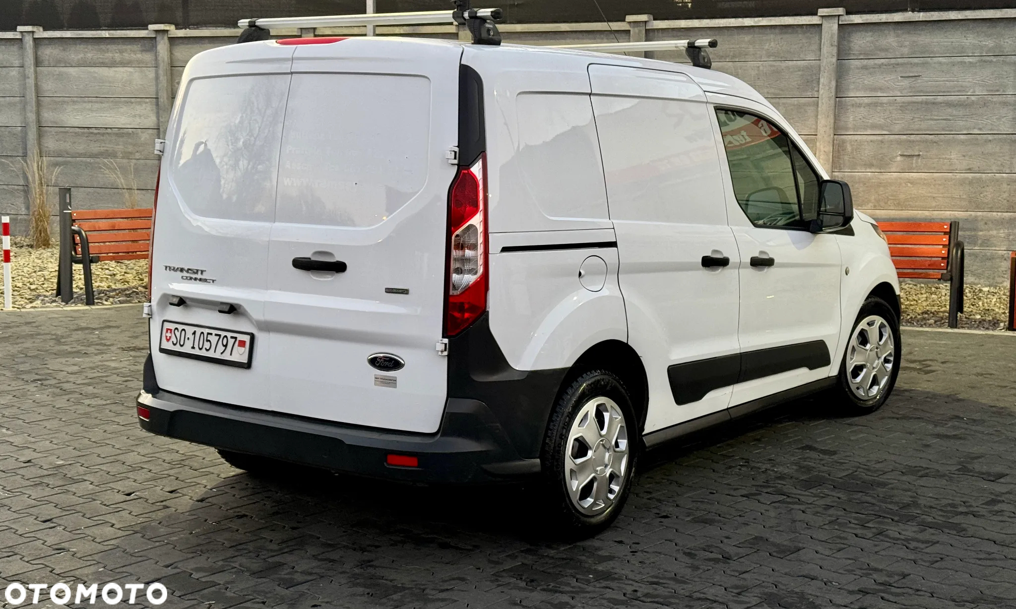 Ford Transit Connect - 15