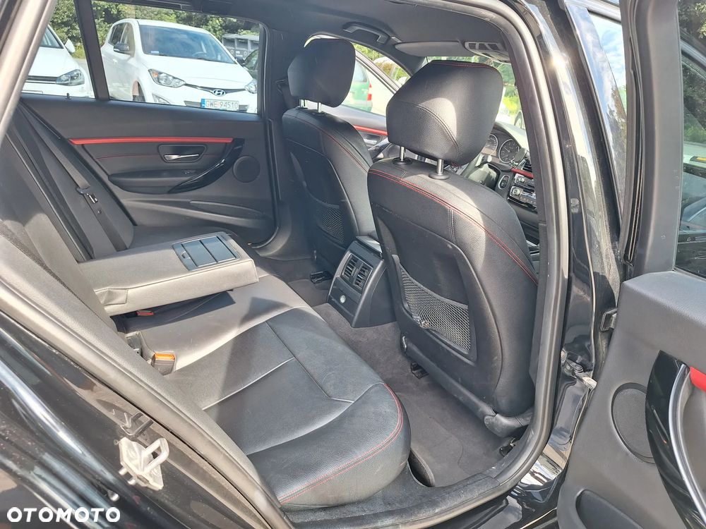 BMW Seria 3 320d Efficient Dynamics Sport Line shadow - 10