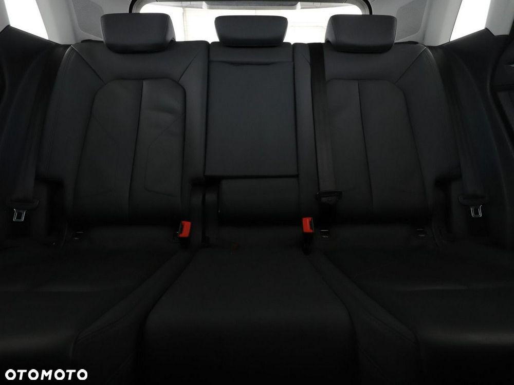 Audi Q3 45 TFSIe S tronic S line - 20