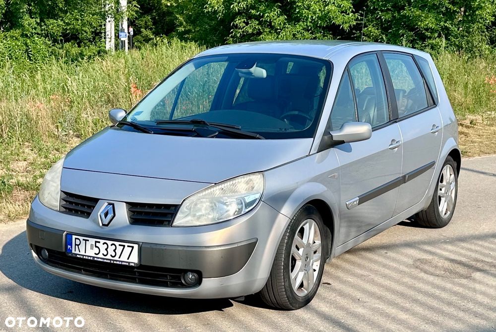 Renault Scenic 2.0 16V Privilege - 2