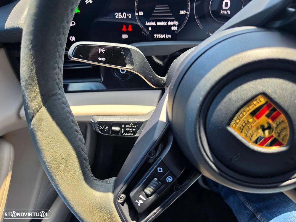 Porsche Taycan 4S Bateria Performance Plus - 27