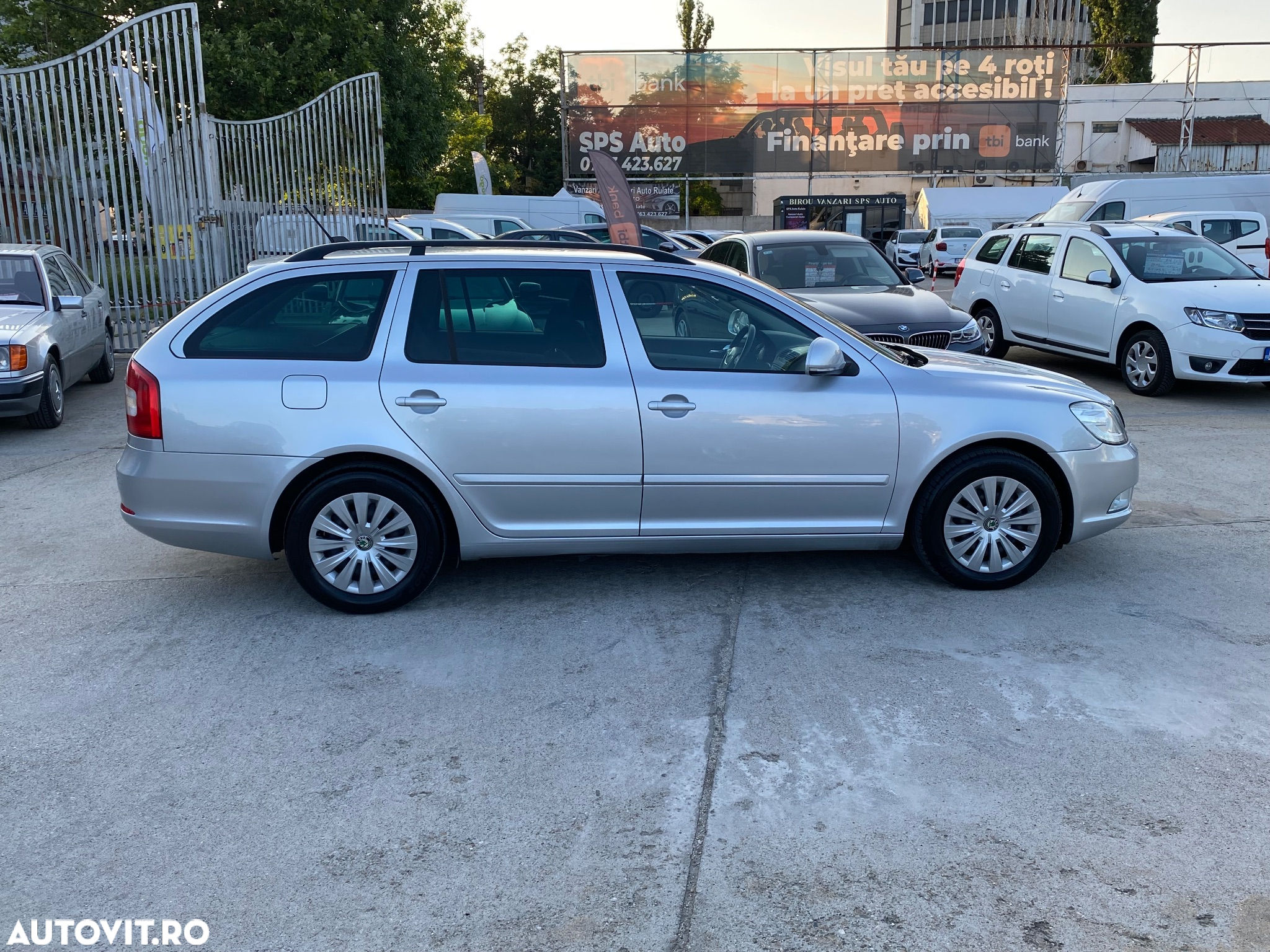 Skoda Octavia 1.6 TDI DPF Elegance - 14