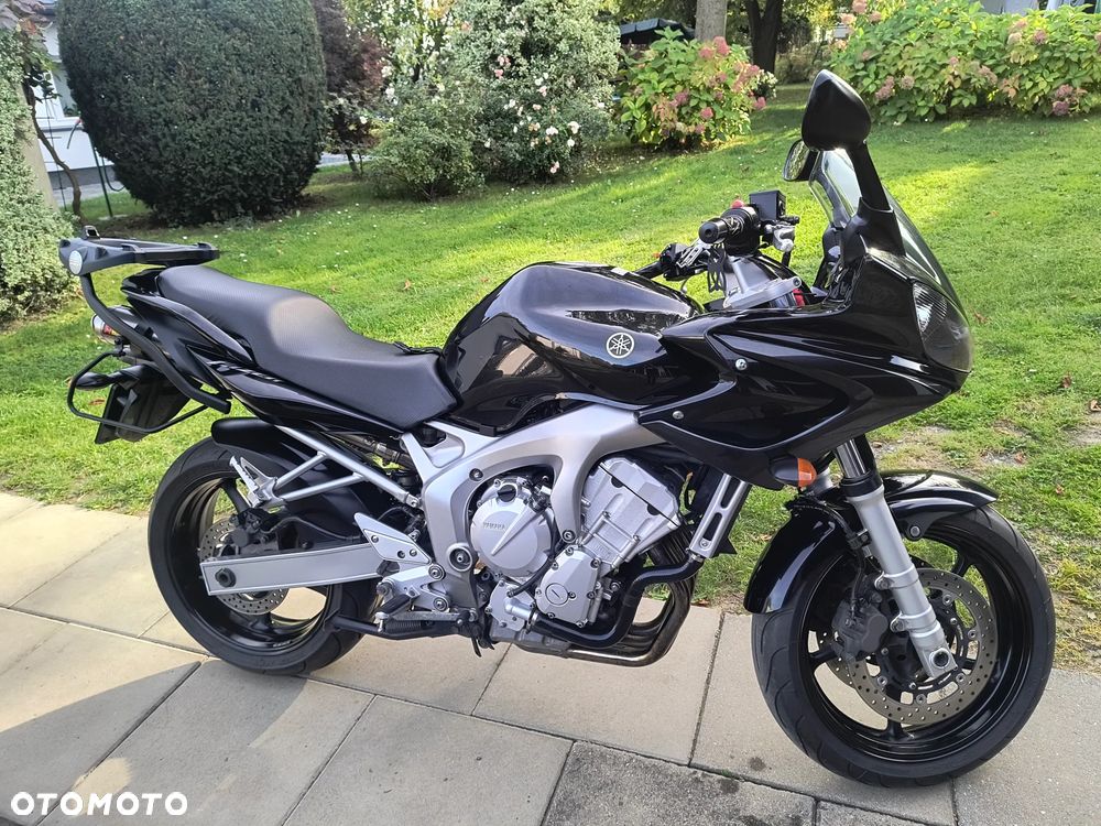 Yamaha FZ6 - 4