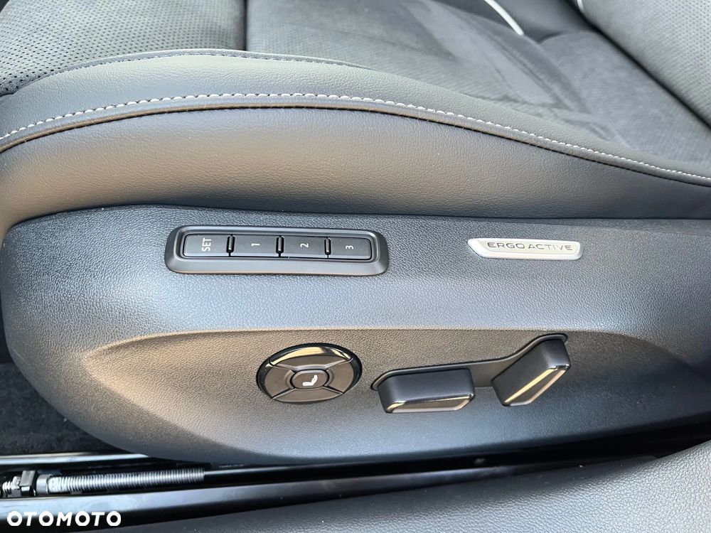 Volkswagen Passat Variant - 10