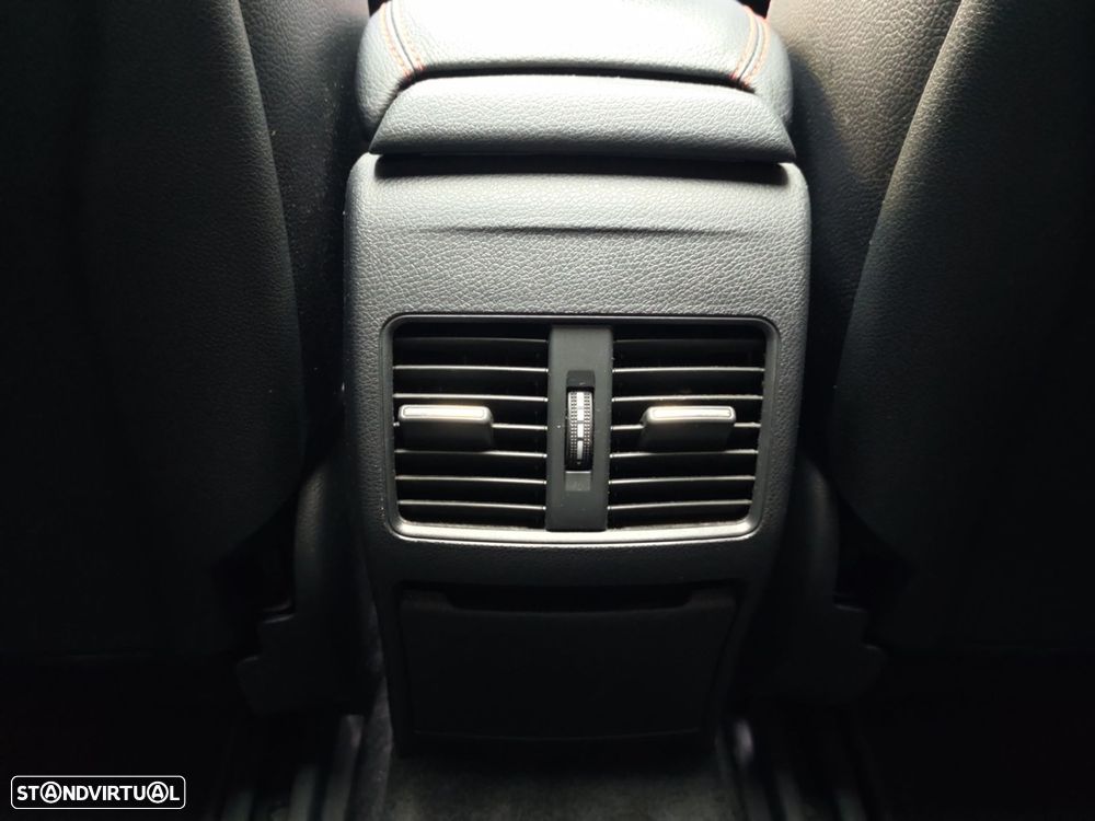 Mercedes-Benz A 45 AMG 4-Matic - 19