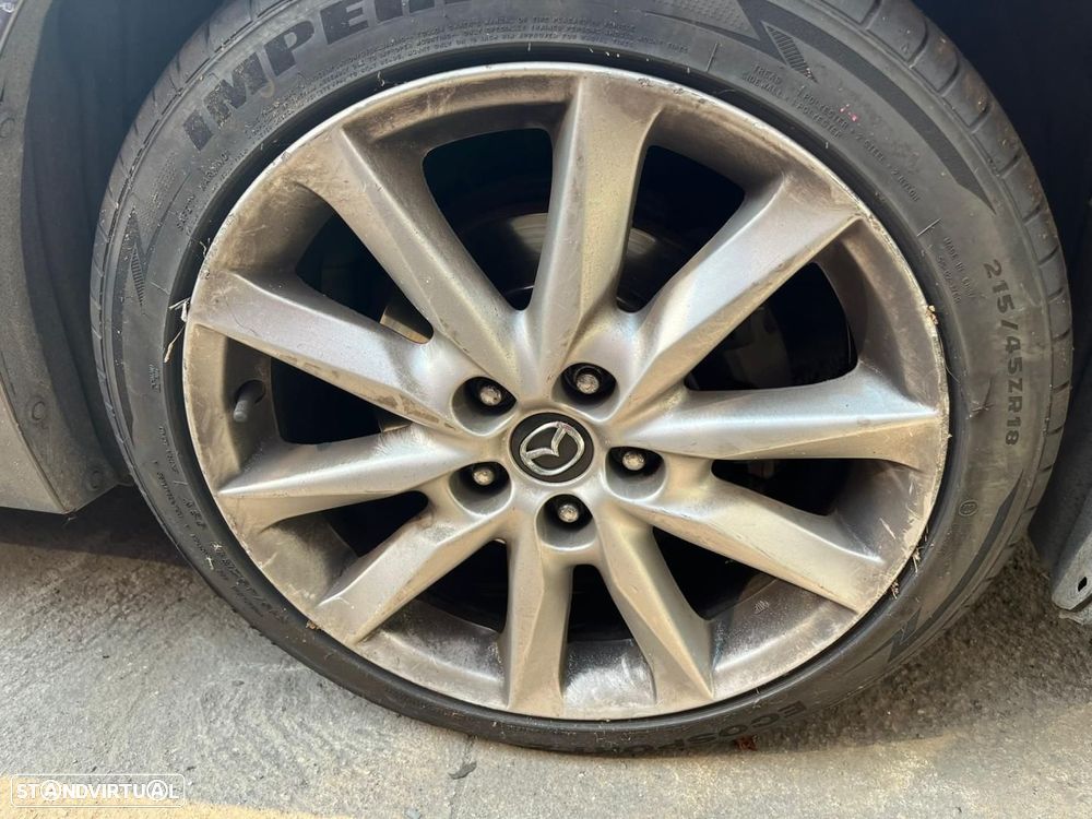 CONJUNTO DE PNEUS MAZDA 3 BERLINA BL - 1