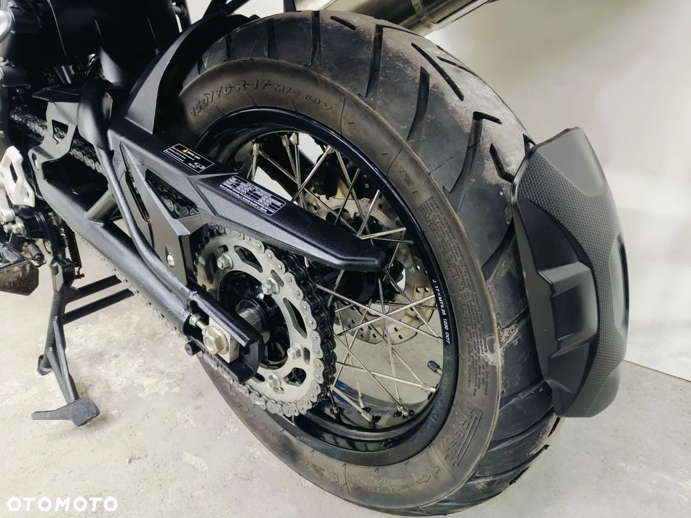 Benelli TRK 502X - 25