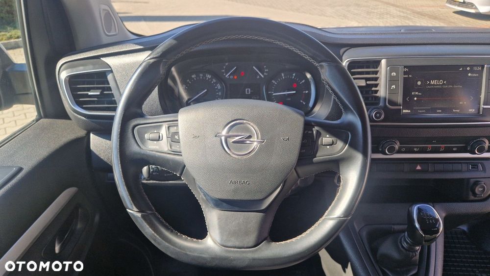 Opel Vivaro - 19