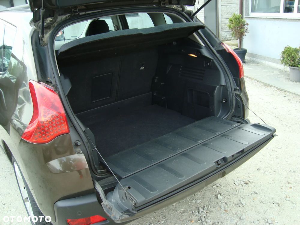 Peugeot 3008 - 13