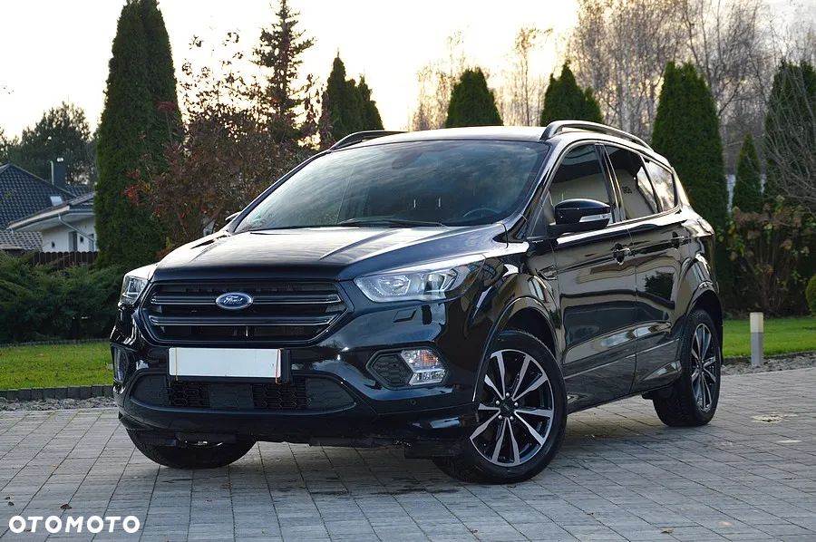 Ford Kuga 1.5 EcoBoost 2x4 ST-Line - 6