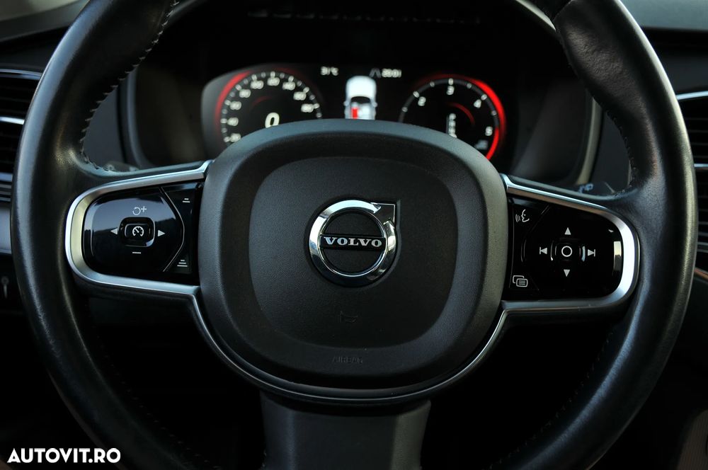 Volvo XC 90 D4 Geartronic Inscription - 32