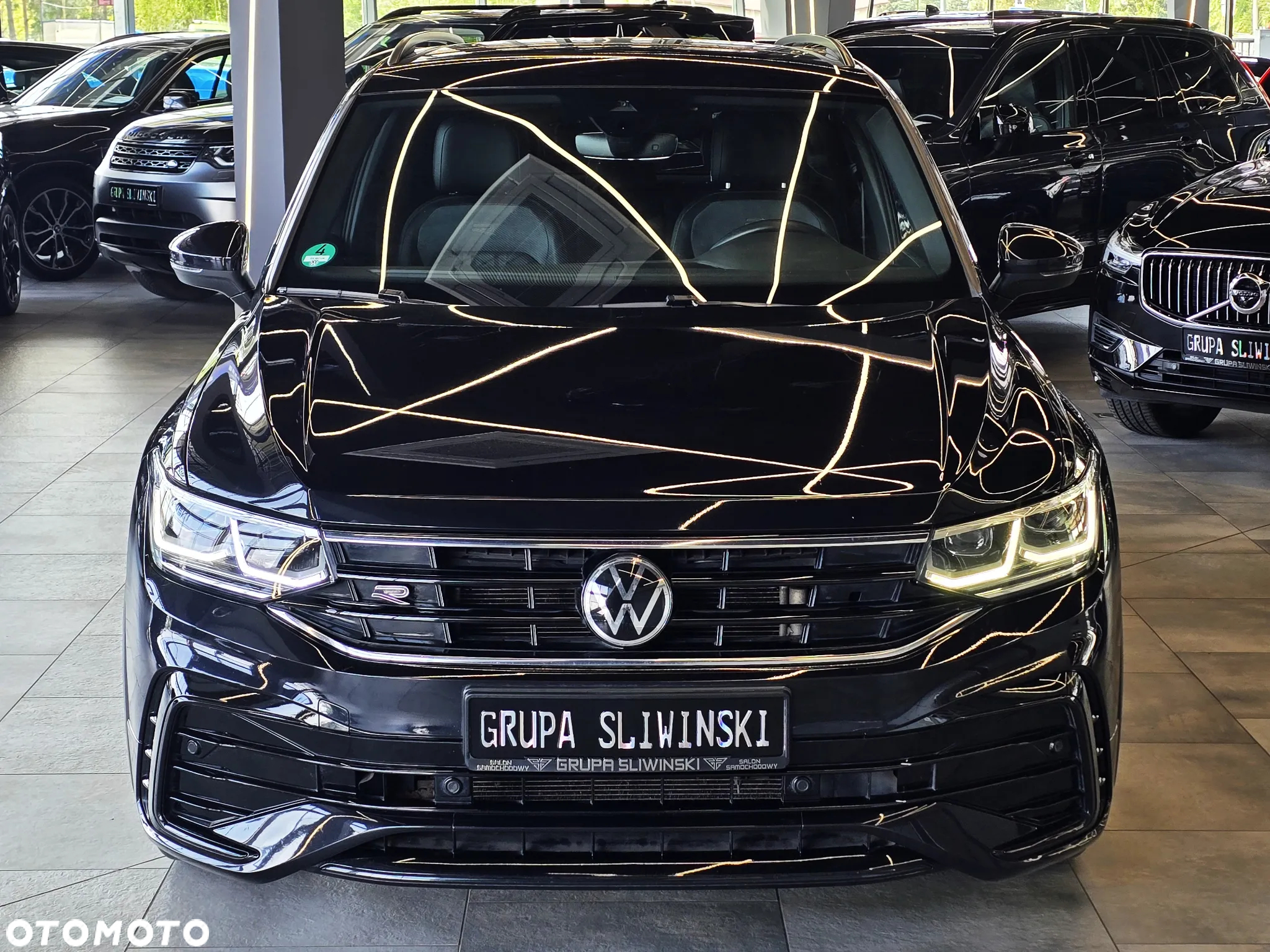 Volkswagen Tiguan 2.0 TDI SCR 4MOTION DSG R-Line - 14