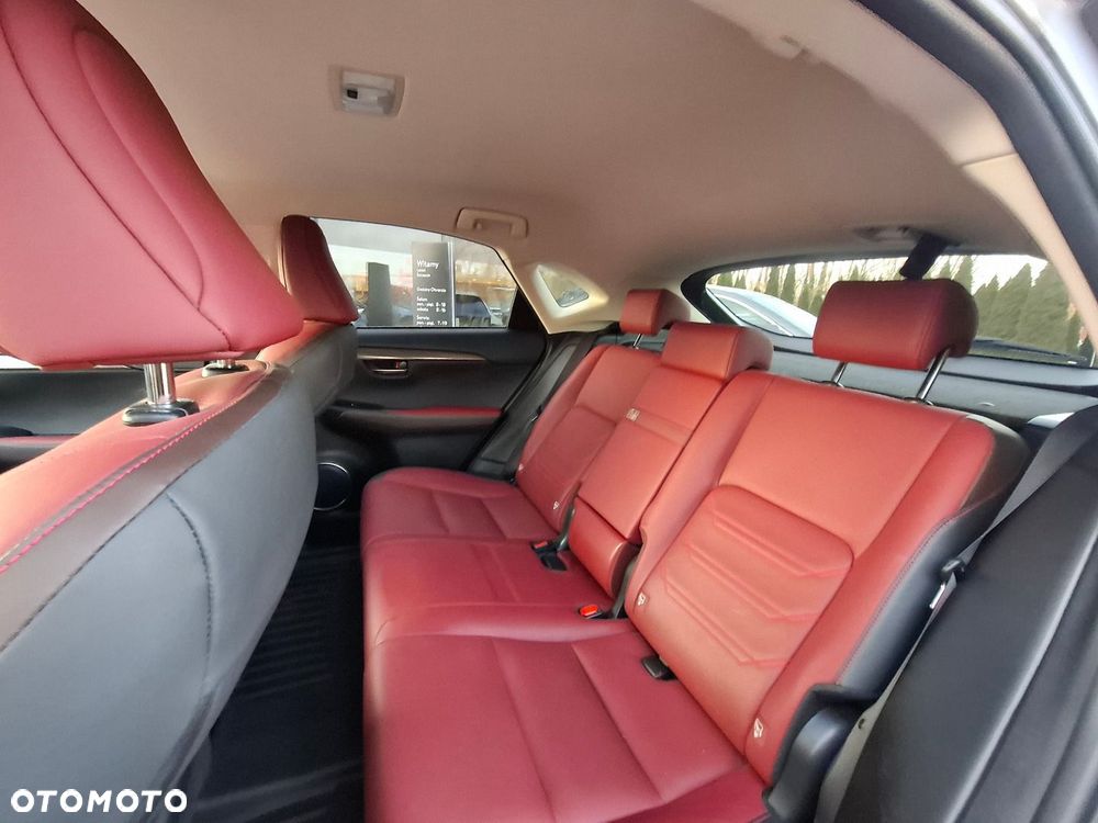 Lexus NX 300h Comfort AWD - 16