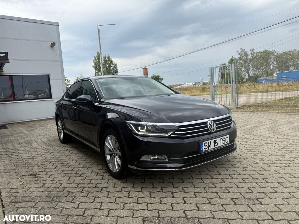 Volkswagen Passat 2.0 TDI DSG Highline - 10