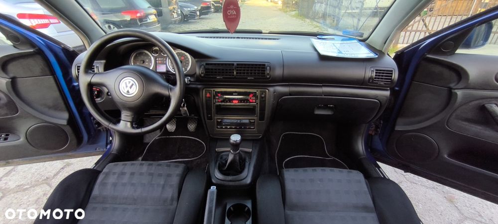 Volkswagen Passat - 7