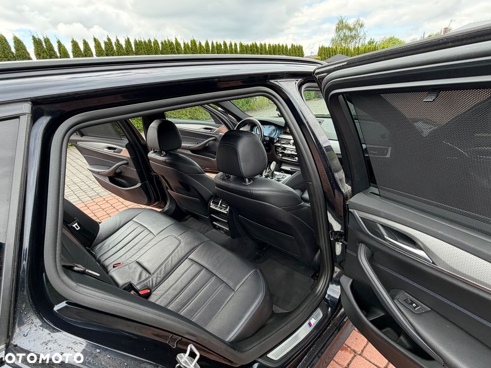 BMW Seria 5 520d M Sport Edition - 22