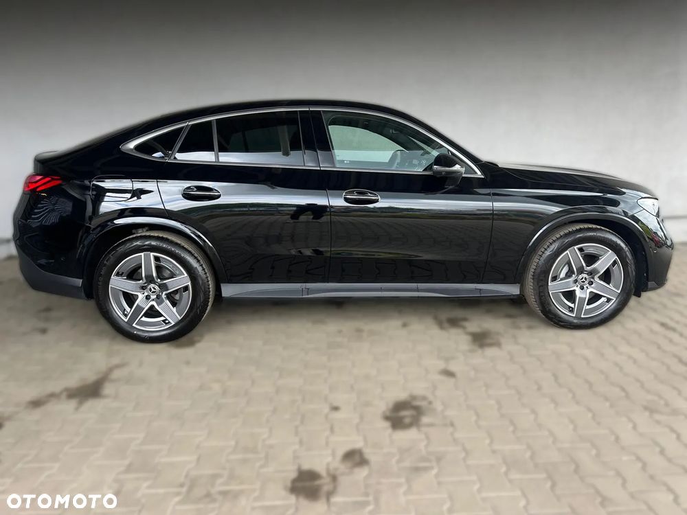 Mercedes-Benz GLC 220 d 4Matic 9G-TRONIC Edition AMG Line - 10