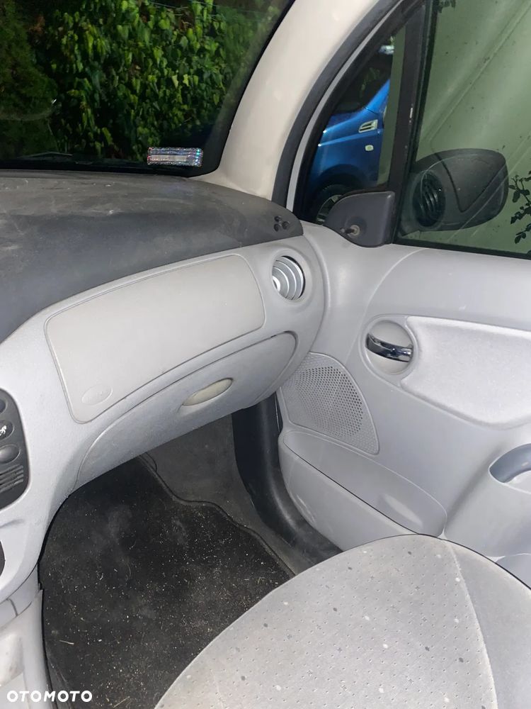 Citroën C3 1.4 HDi X - 13