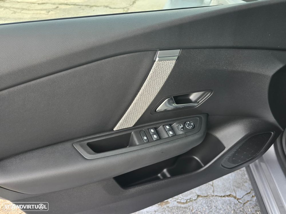 Citroën C4 1.2 PureTech Plus - 9