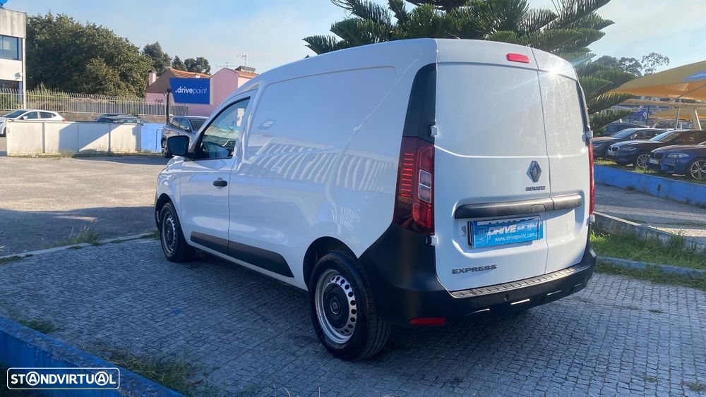 Renault Express 1.5 Blue dCi - 14