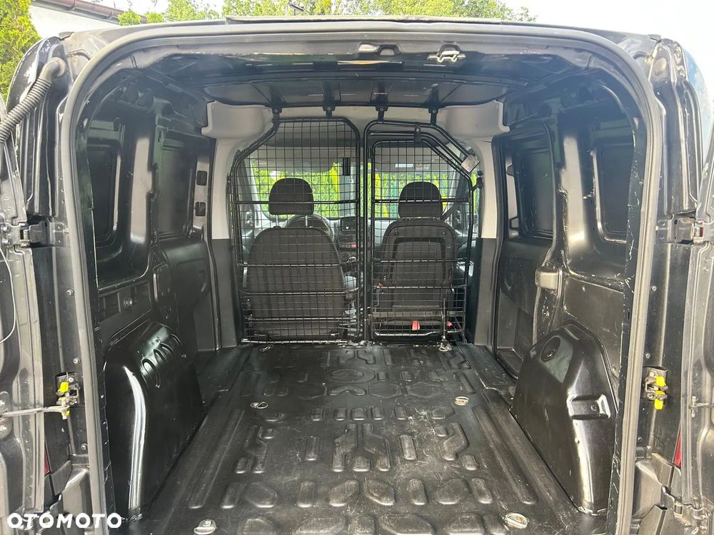 Fiat Doblo - 16