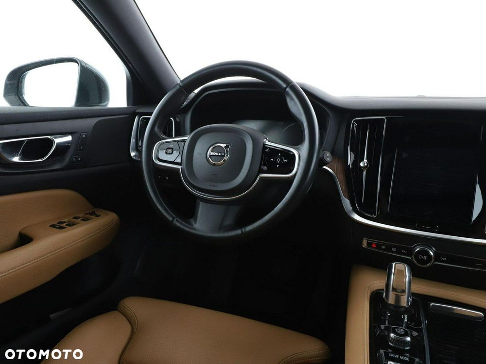 Volvo V60 T8 AWD Recharge Geartronic Inscription - 16