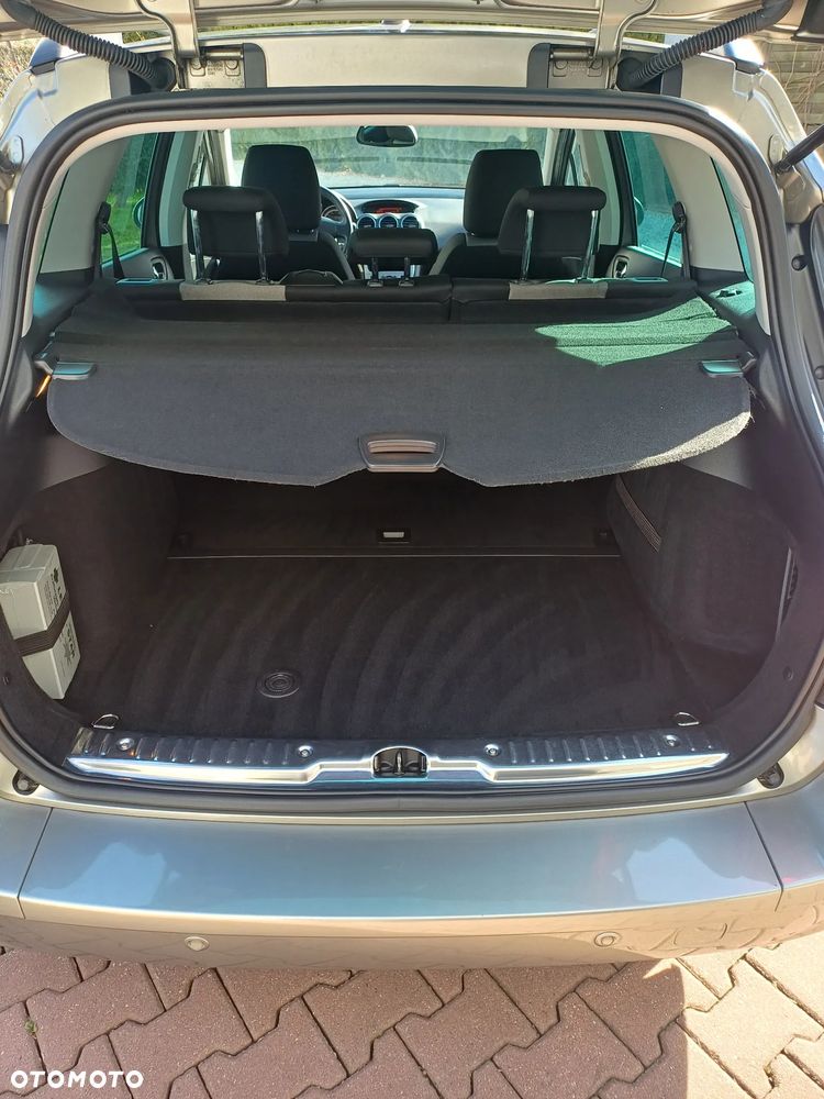 Peugeot 308 HDi FAP 150 Business Line Niveau 2 - 22