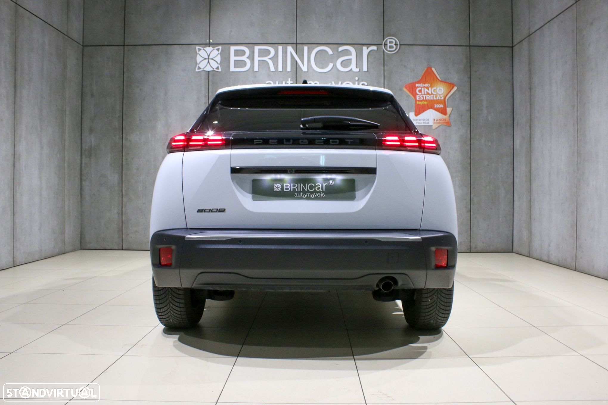 Peugeot 2008 1.2 PureTech Allure - 4