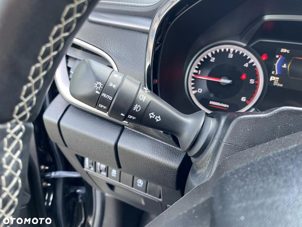 Isuzu D-Max 1.9 EC LSX - 18