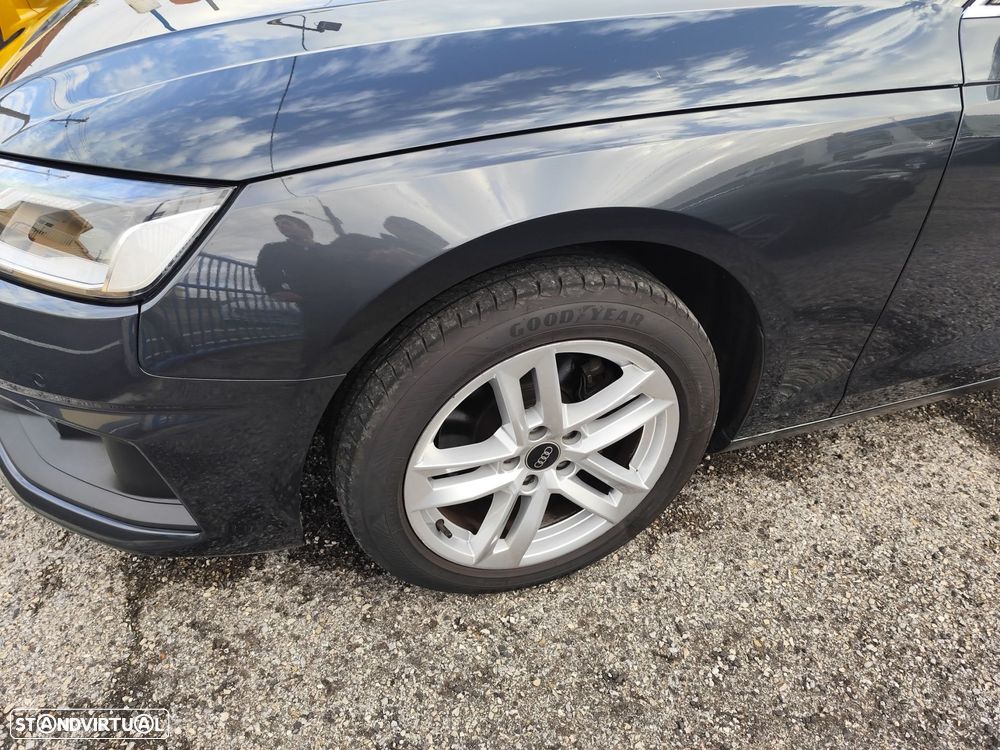 Audi A4 Avant 30 TDI S tronic - 7