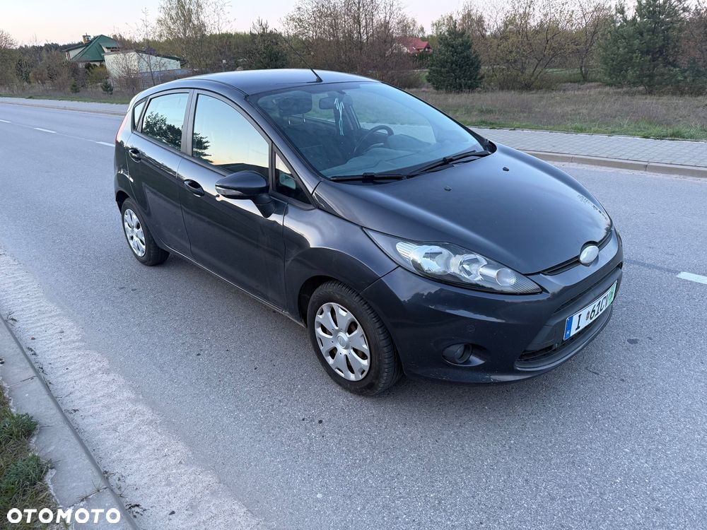 Ford Fiesta 1.6 TDCi Champions Edition - 2