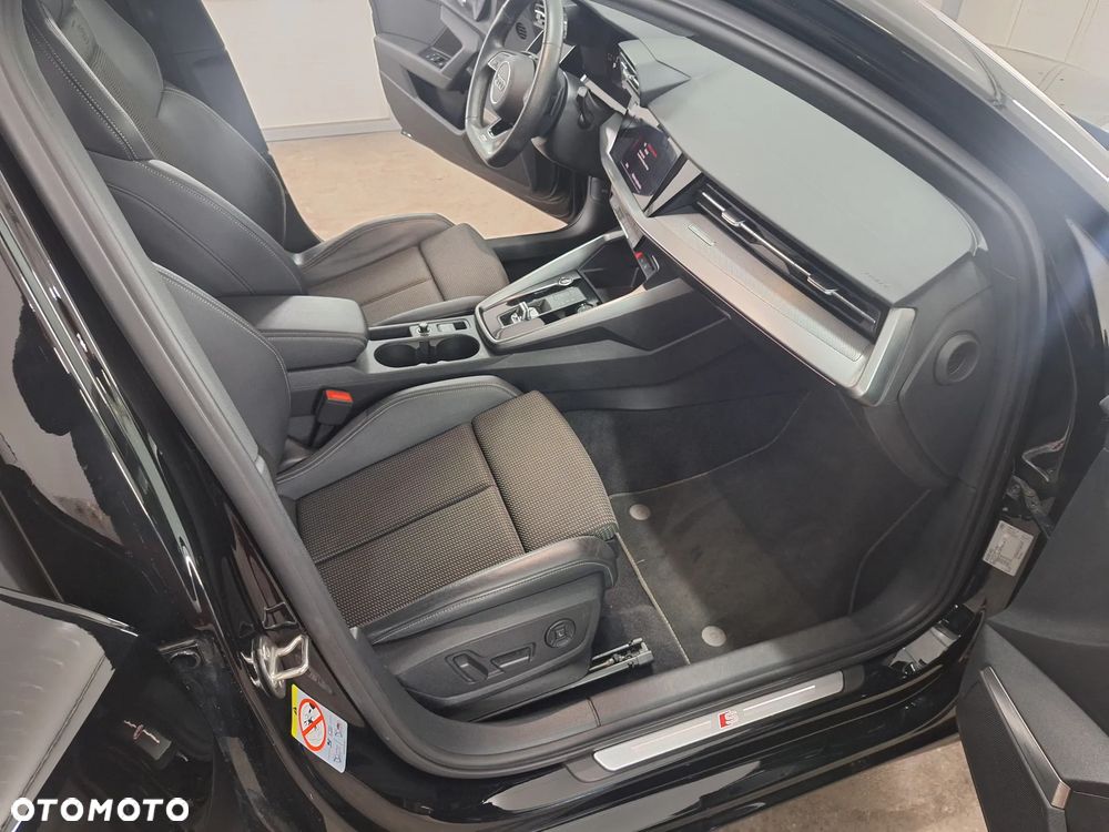 Audi A3 Sportback - 18