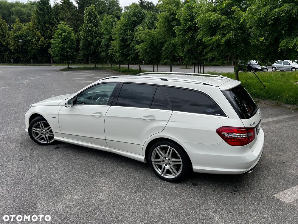 Mercedes-Benz Klasa E 500 BlueEFFICIENCY 7G-TRONIC Avantgarde - 8