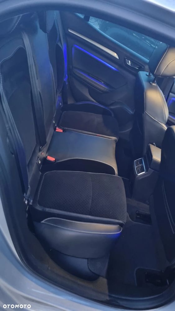 Renault Megane 1.5 Blue dCi Equilibre EDC - 8