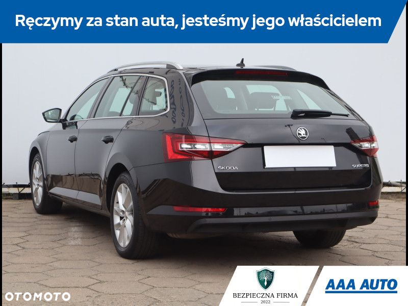 Skoda Superb - 5