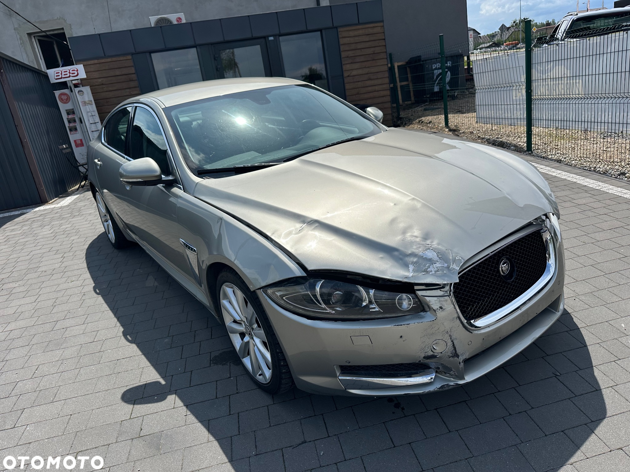 Jaguar XF 3.0 V6 D S Portfolio - 6