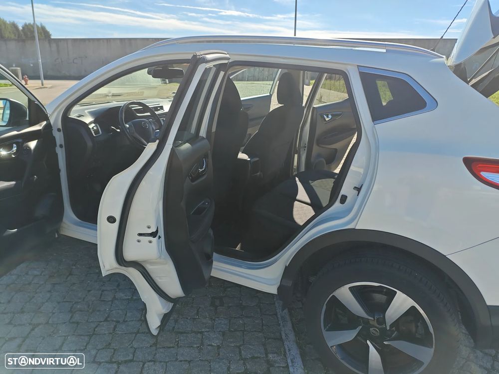 Nissan Qashqai 1.5 dCi N-Connecta - 8