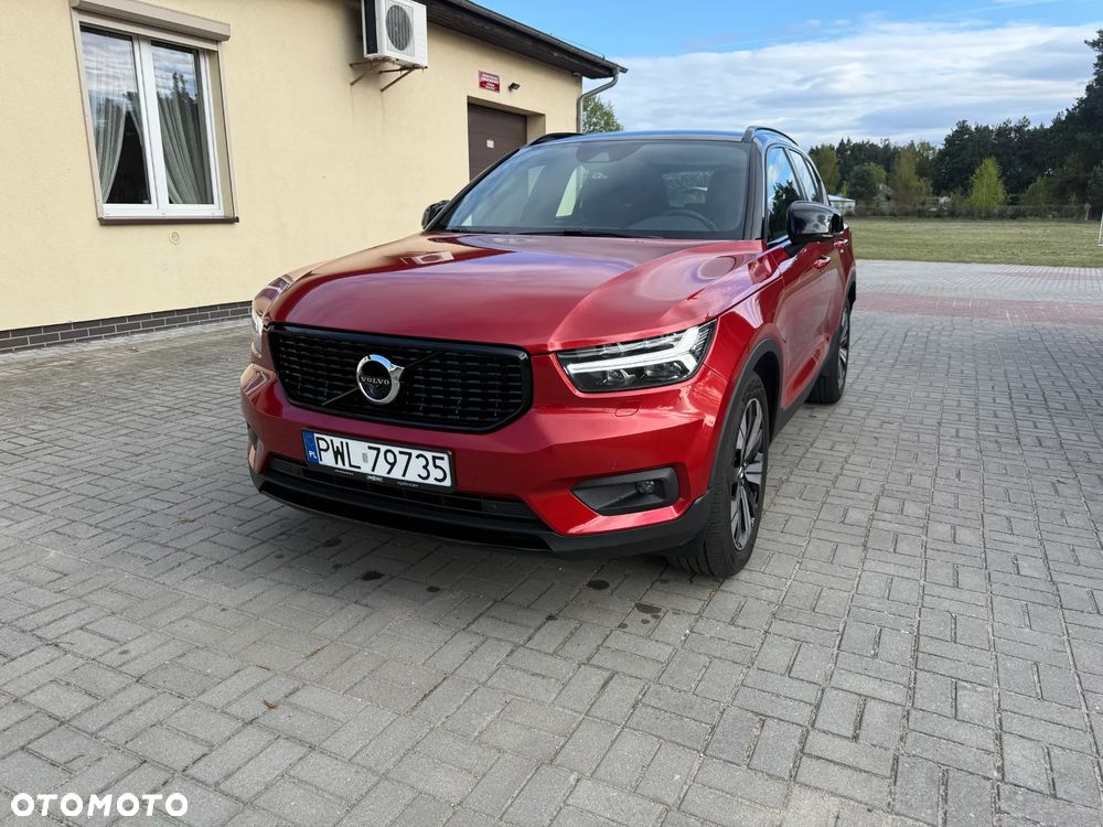 Volvo XC 40 B4 B AWD R-Design - 2