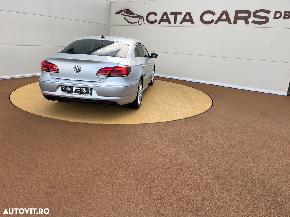 Volkswagen Passat CC 2.0 TDI BlueMotion Technology Dynamic Black - 15