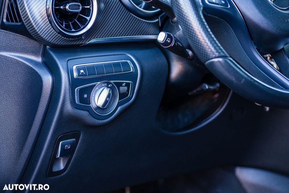 Mercedes-Benz V - 25