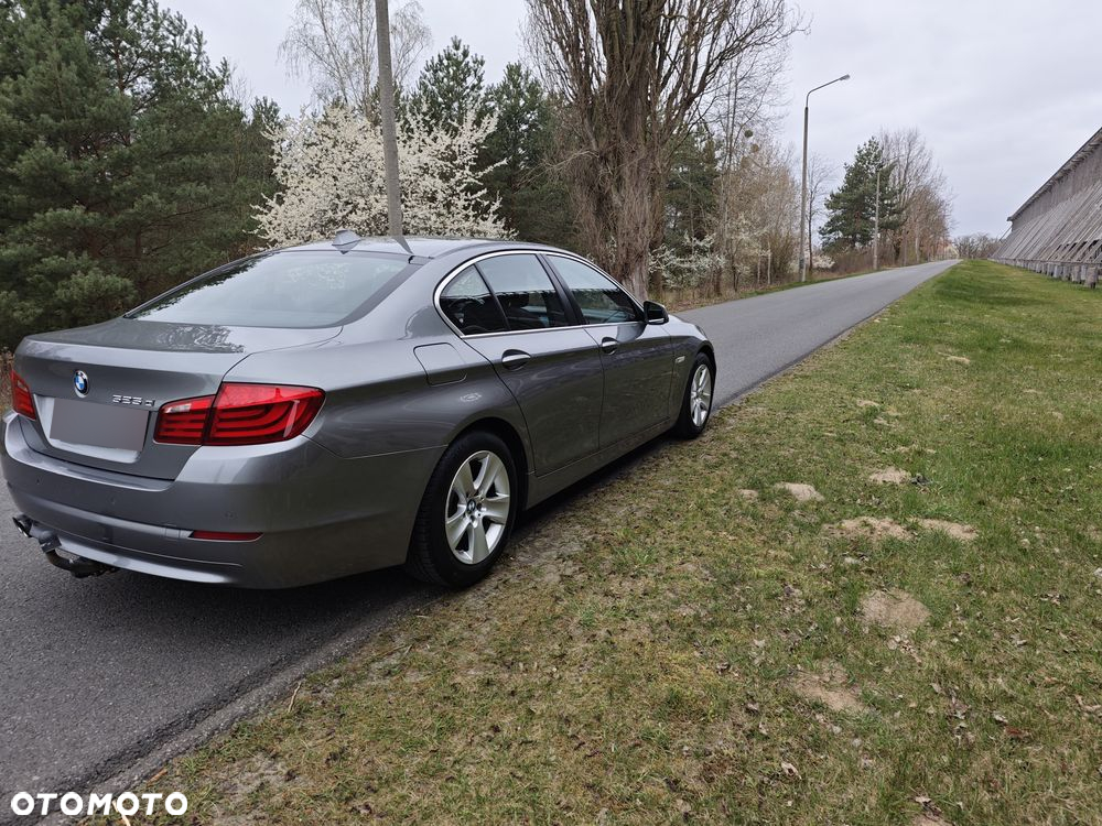 BMW Seria 5 525d - 4