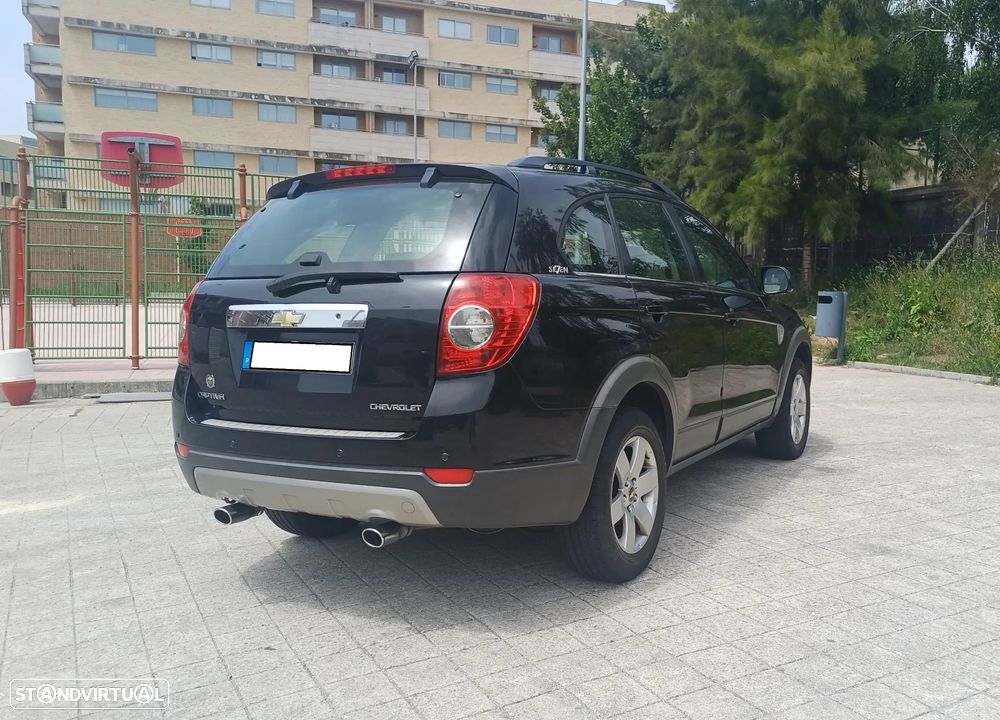 Chevrolet Captiva 2.0 VCDi Seven 7L - 14