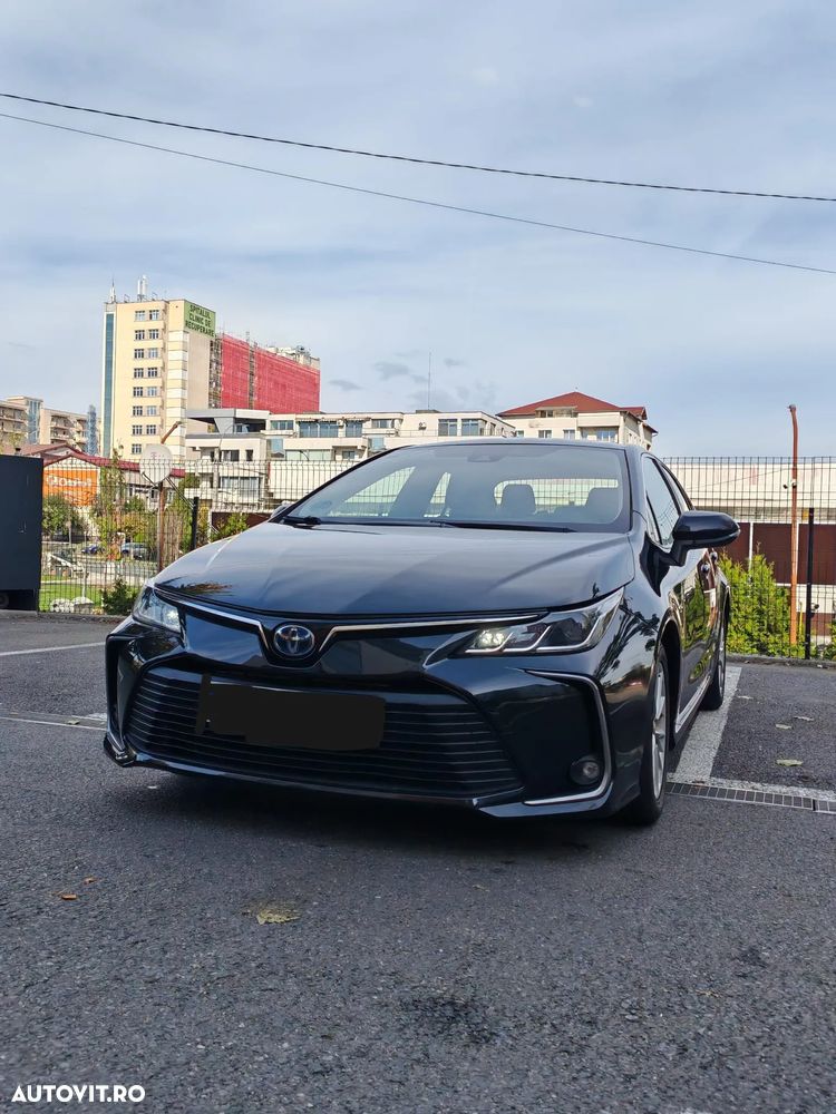 Toyota Corolla 1.8 HSD Eco - 17