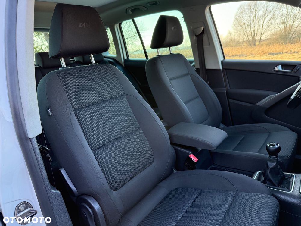 Volkswagen Tiguan 1.4 TSI BlueMot Sport&Style - 12