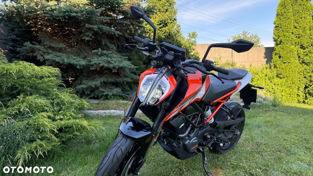 KTM Duke - 11