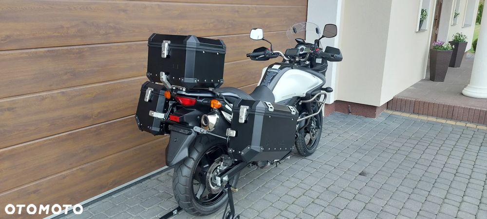 Suzuki V-STROM - 35